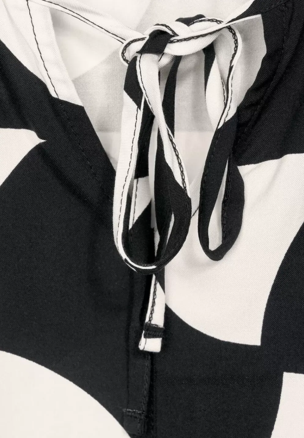 Shirt Im Materialmix