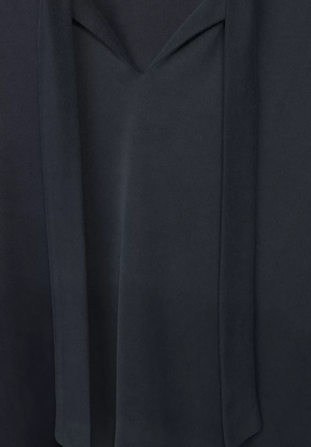 Shirt In Seidenoptik
