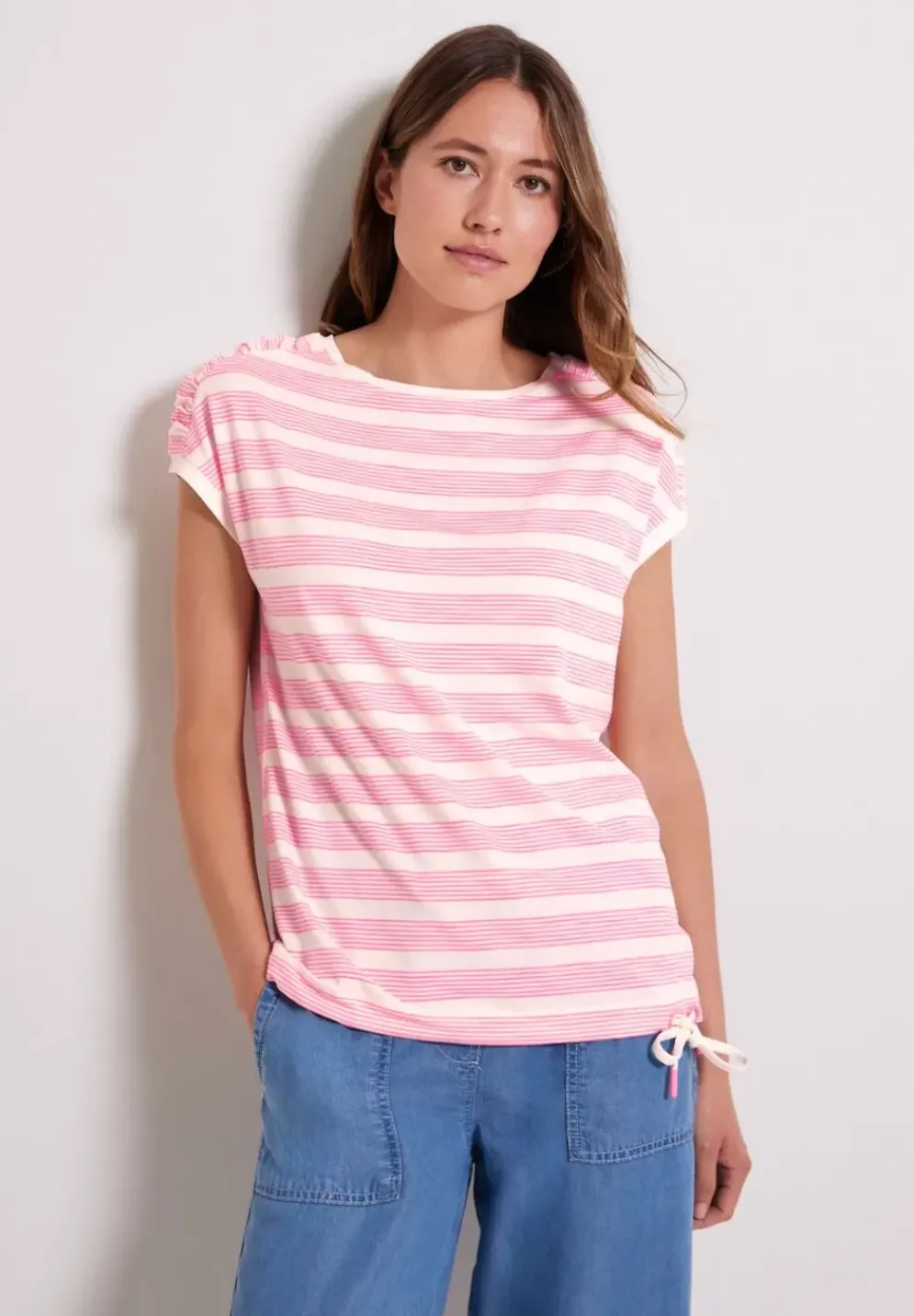 Shirt Mit Geraffter Schulter