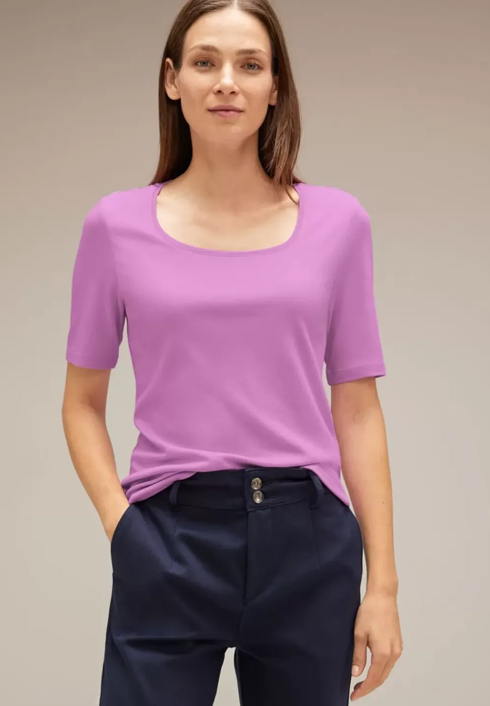 Shirt Mit Karree Ausschnitt
