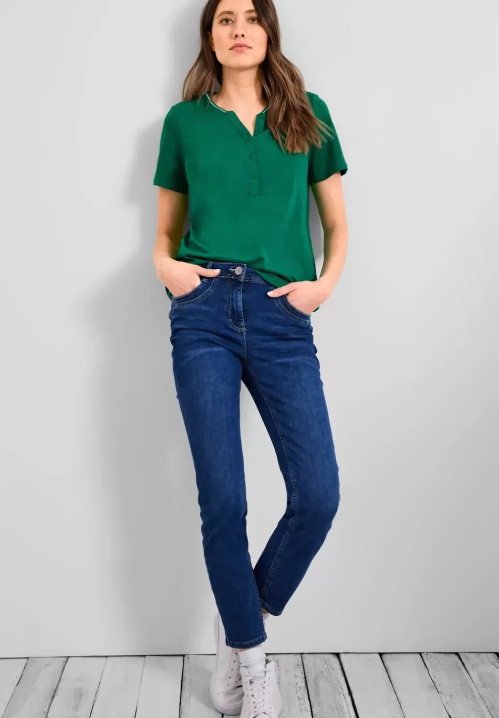 Shirt Mit Kurzer Knopfleiste