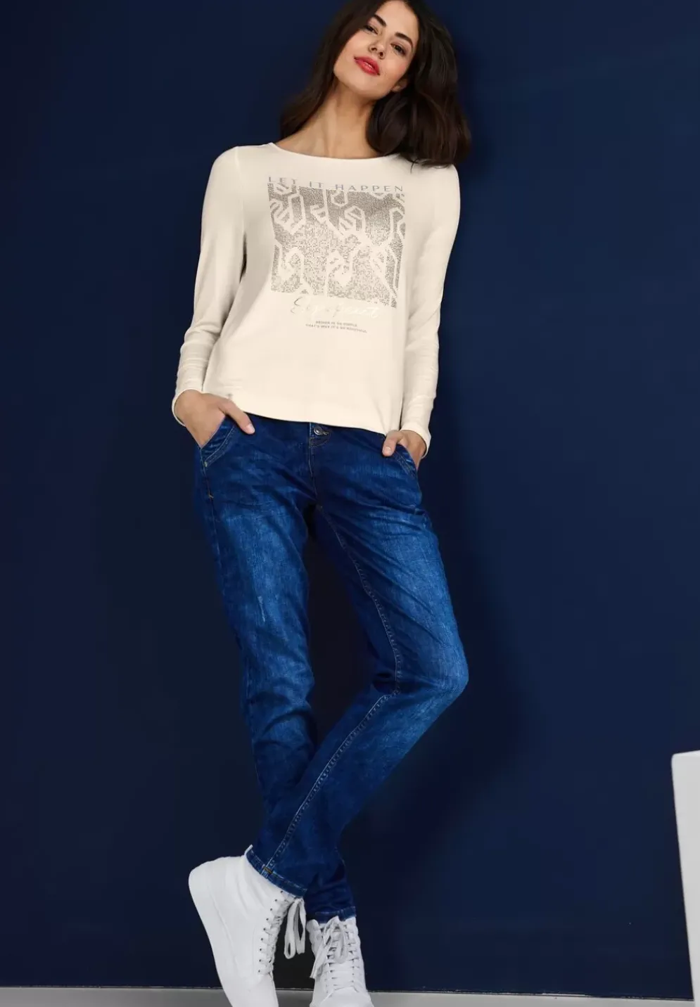 Shirt Mit Steinchendetails