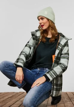 Shirt Mit U-Boot Ausschnitt