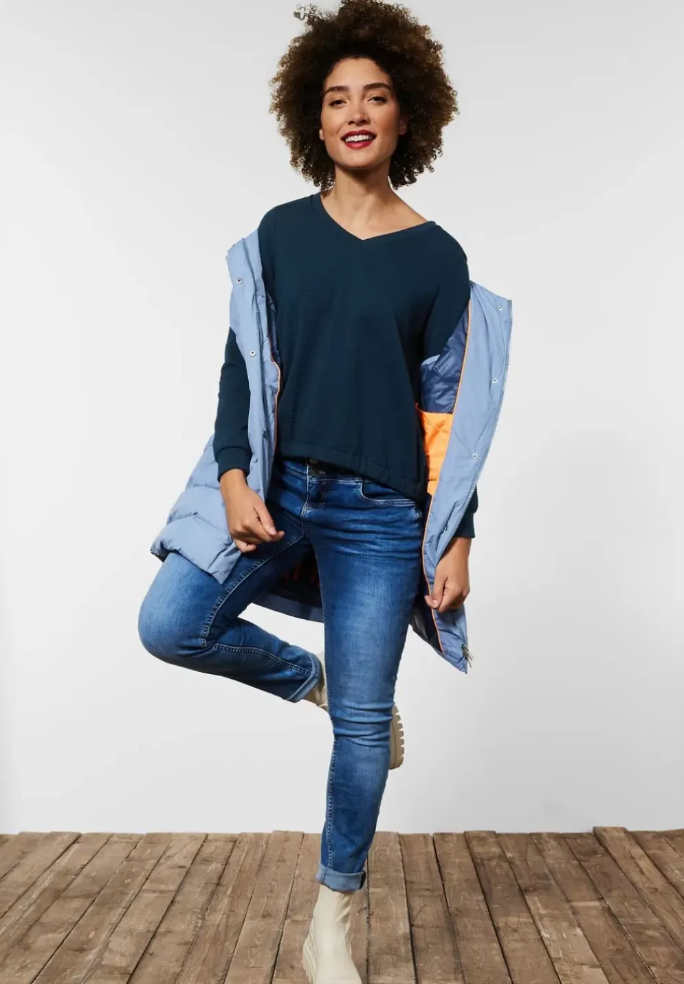 Shirt Mit V-Ausschnitt
