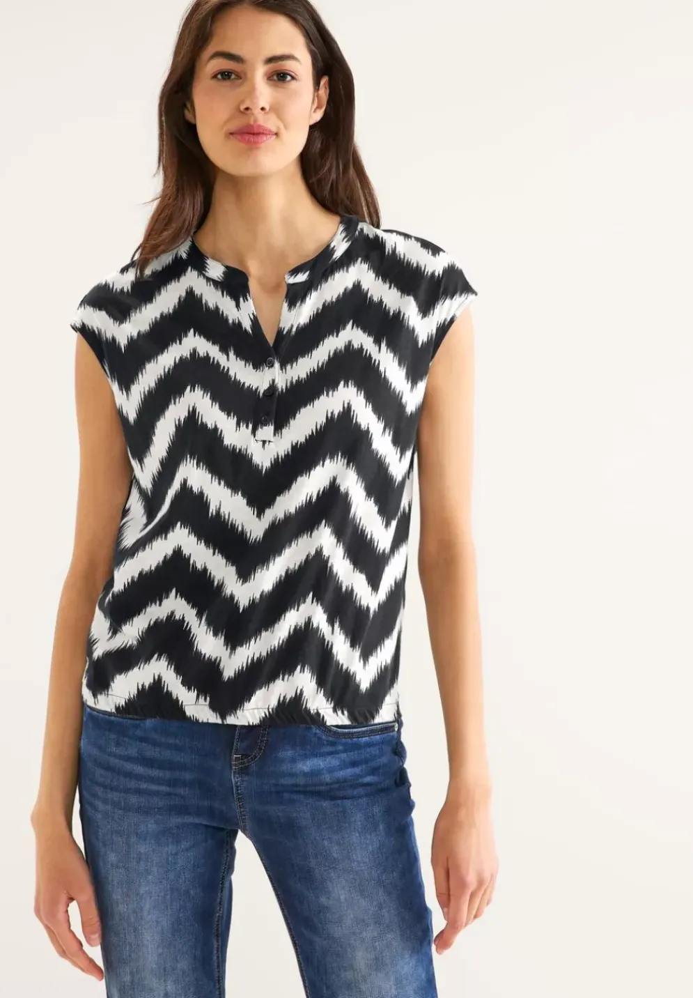 Shirt Mit Zick Zack Print
