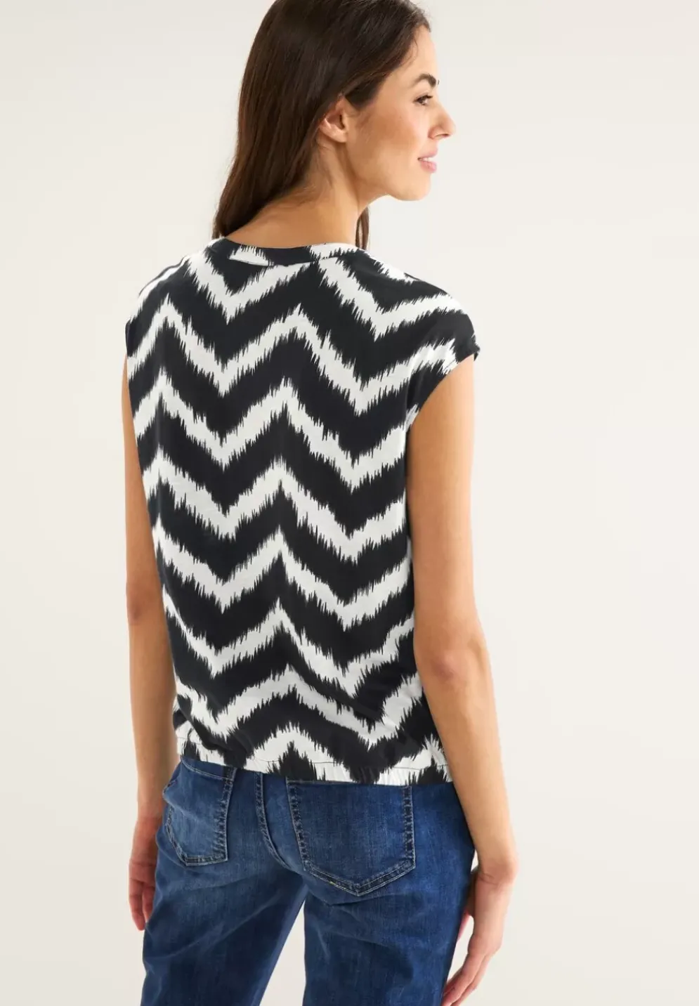 Shirt Mit Zick Zack Print