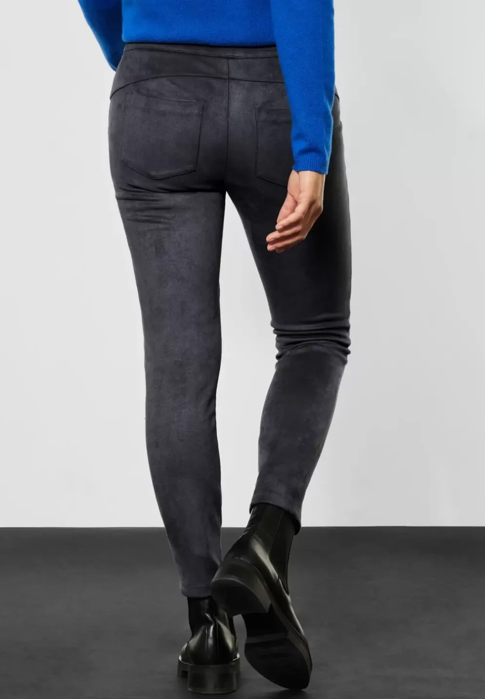 Skinny Fit Velours Hose