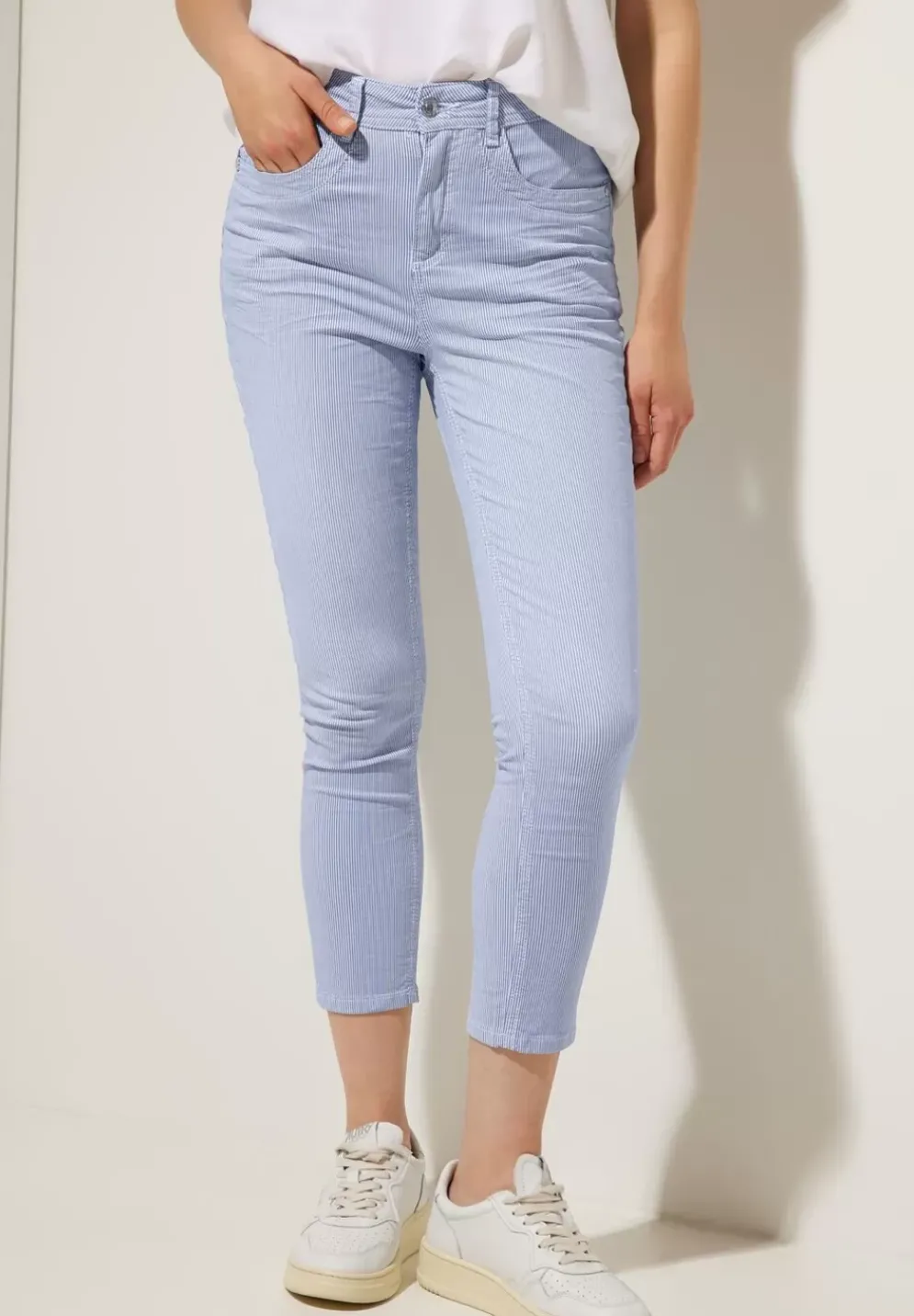 Slim Fit Hose Mit Streifen