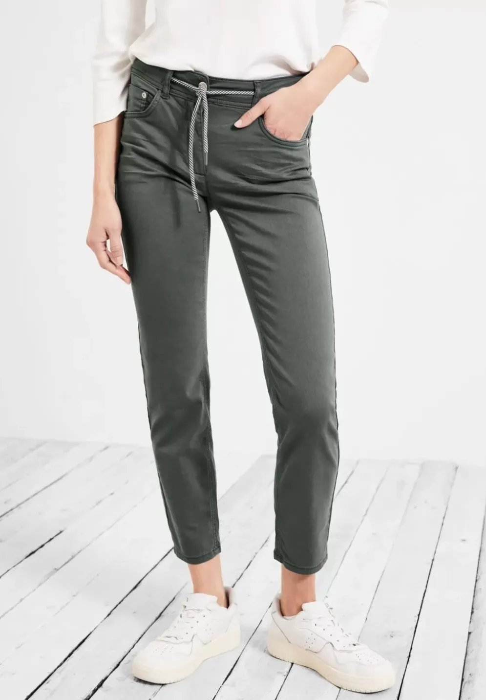 Slim Fit Hose Mit Stretch