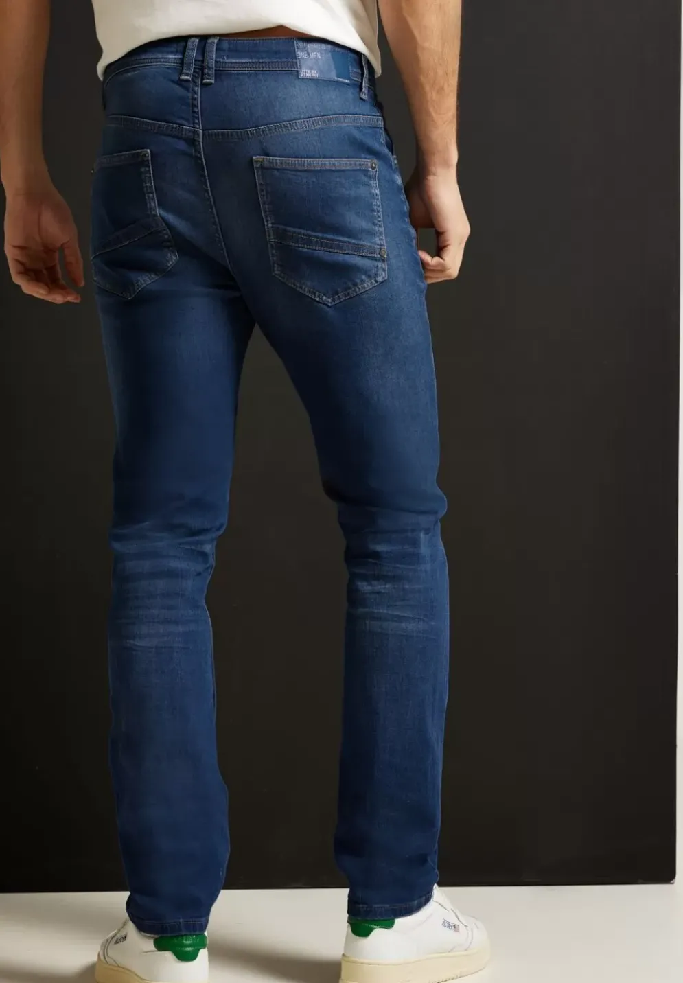 Slim Fit Jeans