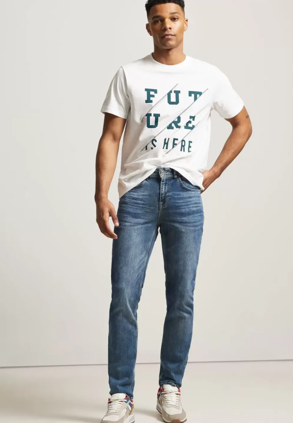 Slim Fit Jeans