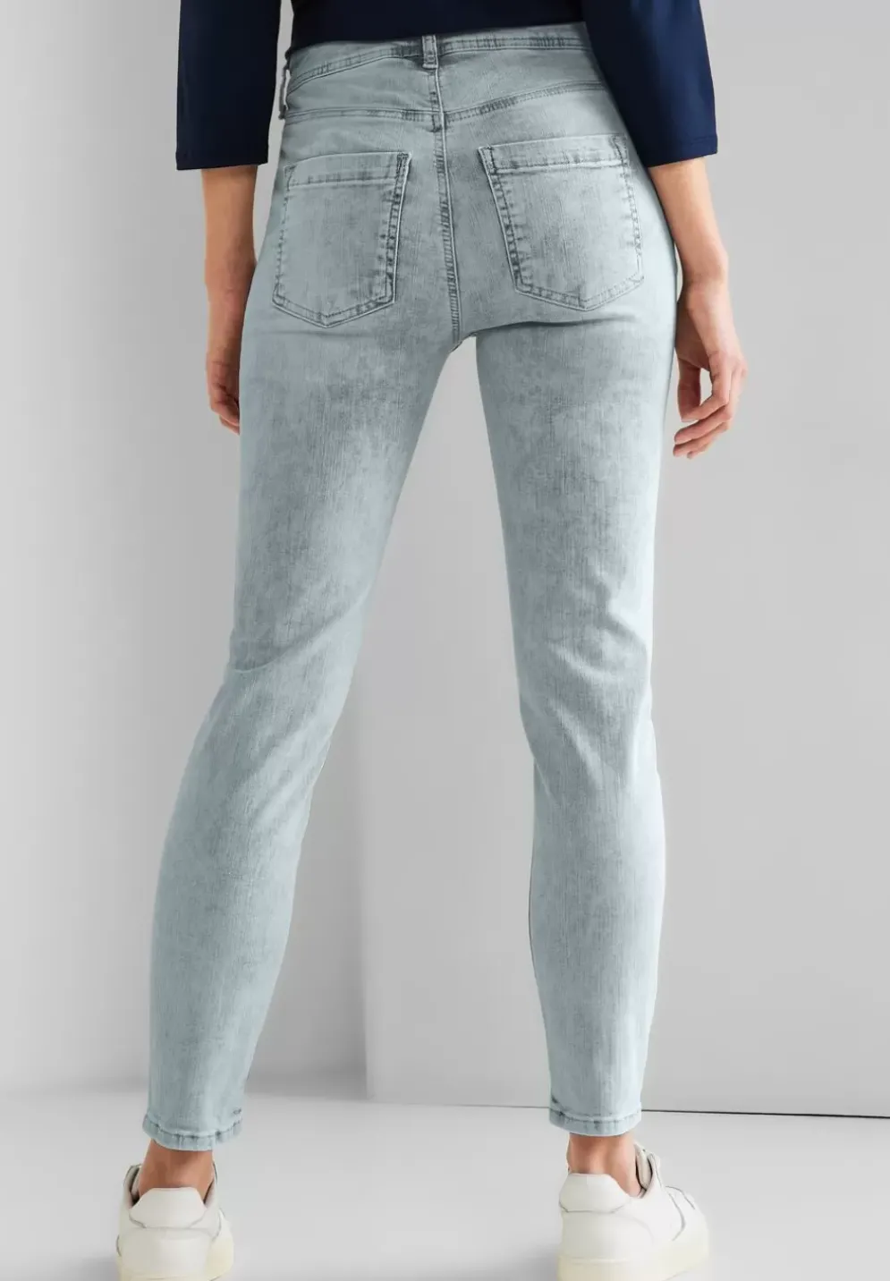Slim Fit Jeans