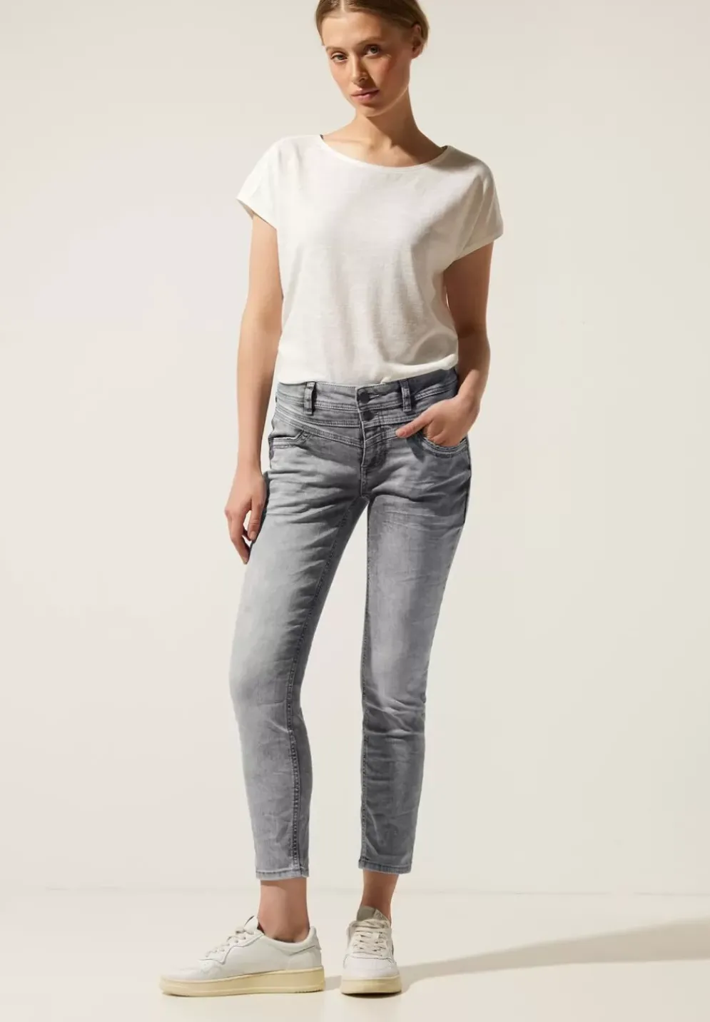 Slim Fit Jeans