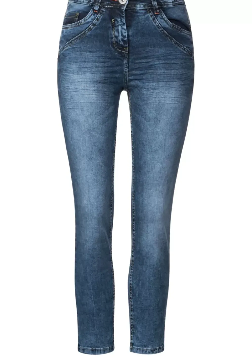 Slim Fit Jeans In 7/8