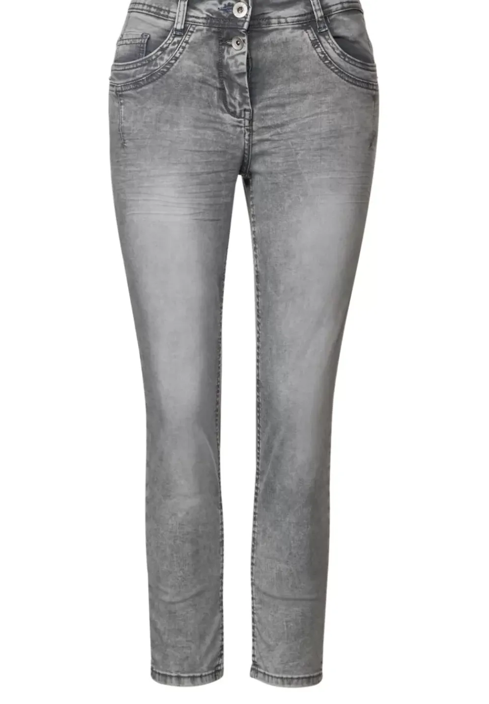 Slim Fit Jeans In 7/8