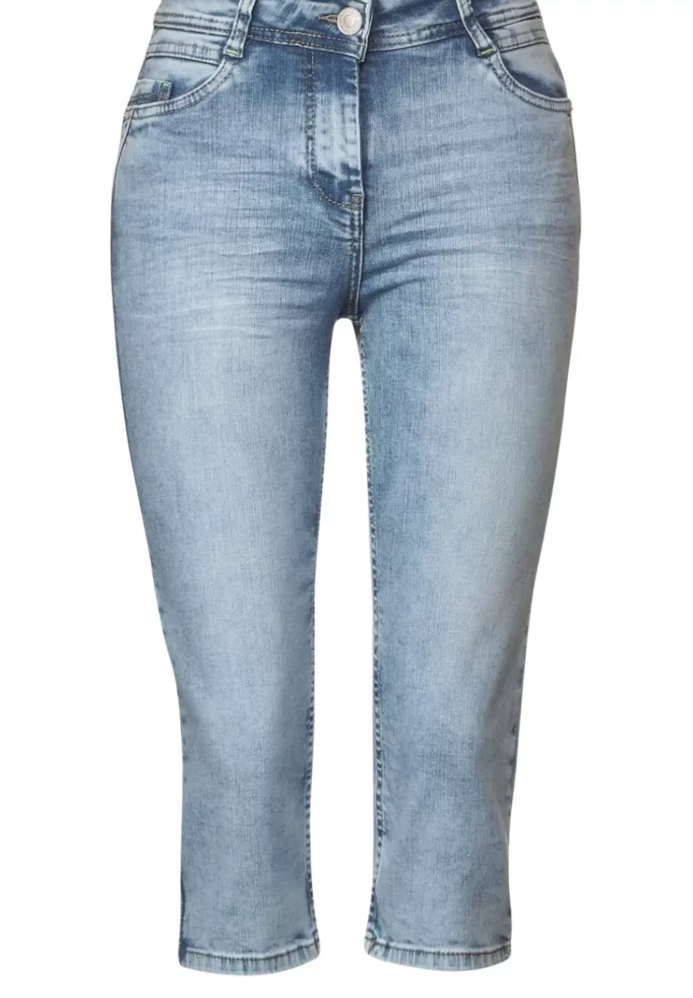 Slim Fit Jeans In 3/4