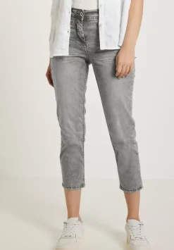 Slim Fit Jeans In Grau