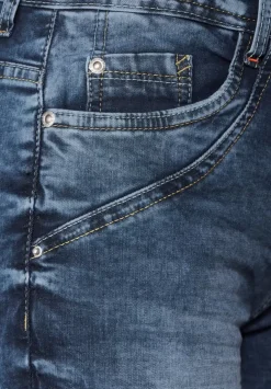 Slim Fit Jeans In 3/4-Lange