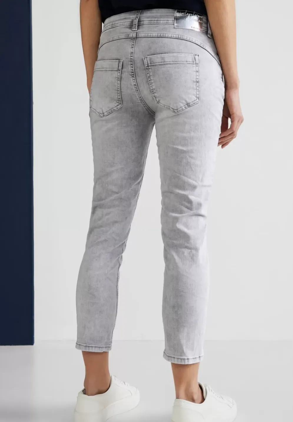 Slim Fit Jeans In 7/8-Lange