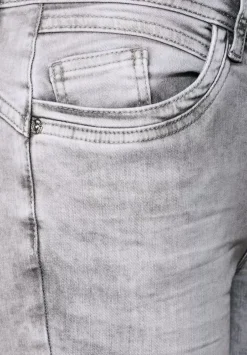 Slim Fit Jeans In 7/8-Lange