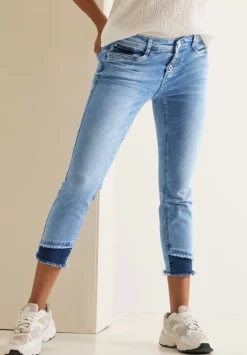 Slim Fit Jeans Mit Stretch