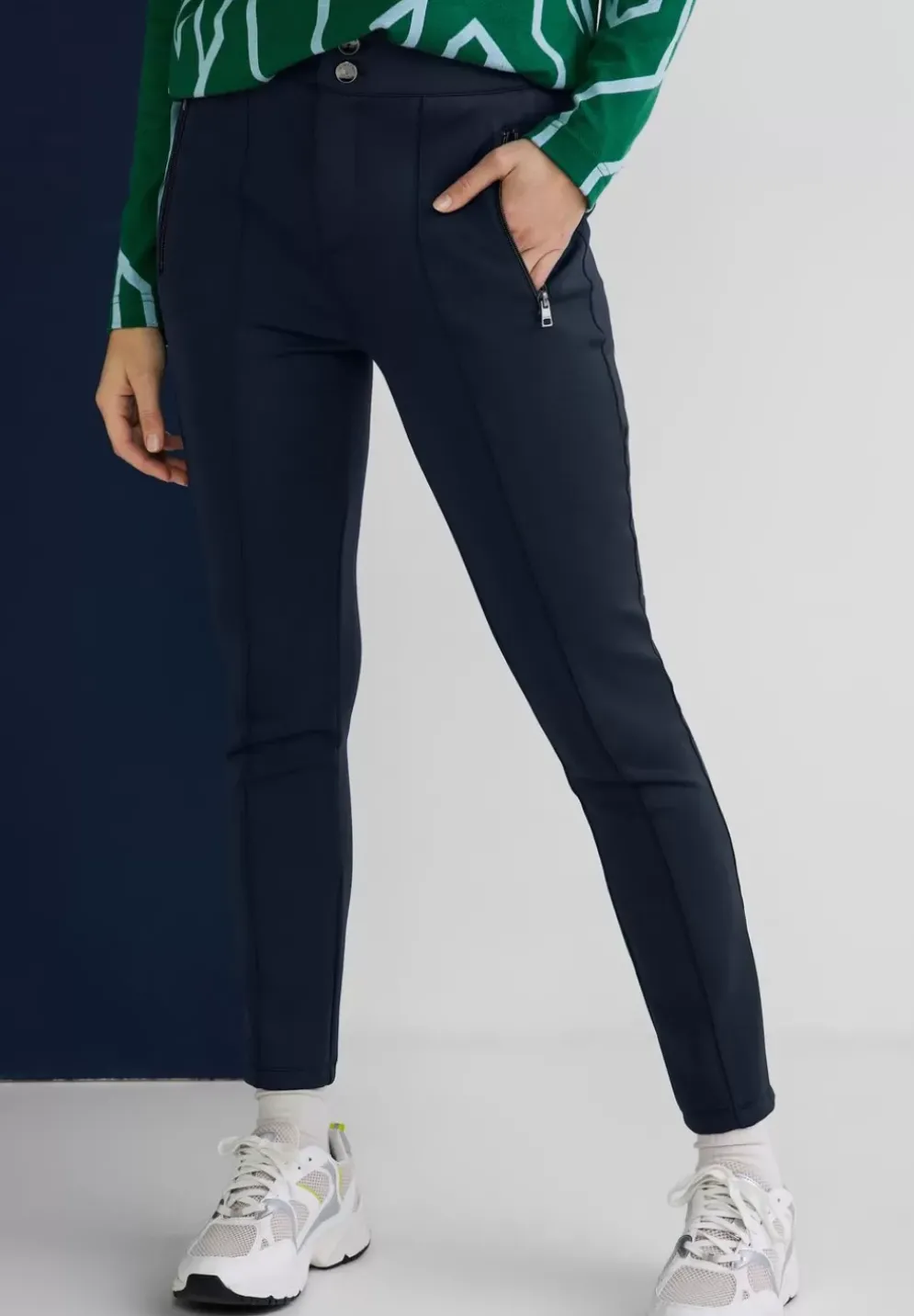 Slim Fit Scuba Hose