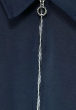 Softe Zipper Kurzjacke