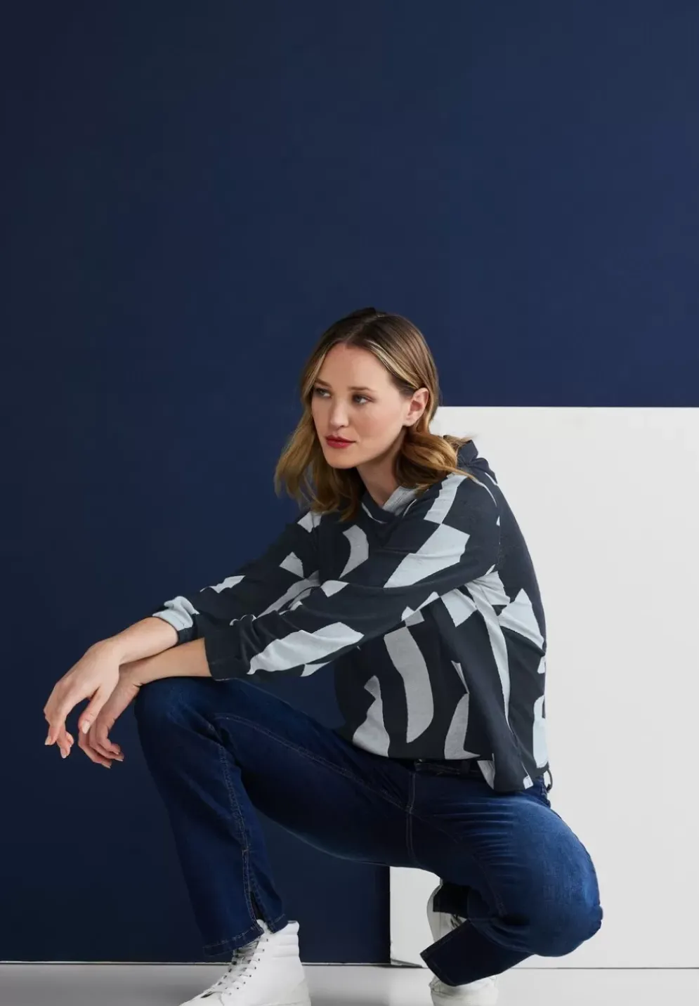 Softes Jacquard Hoodie Shirt