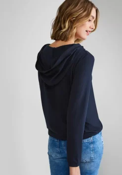 Softes Kapuzenshirt
