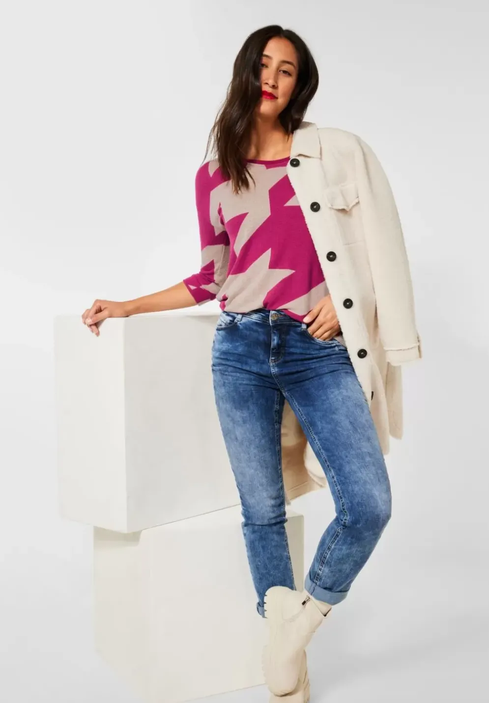 Softes Shirt Mit Muster