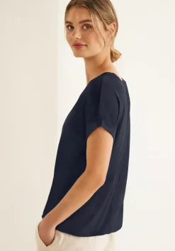 Softes Shirt Mit Stickerei