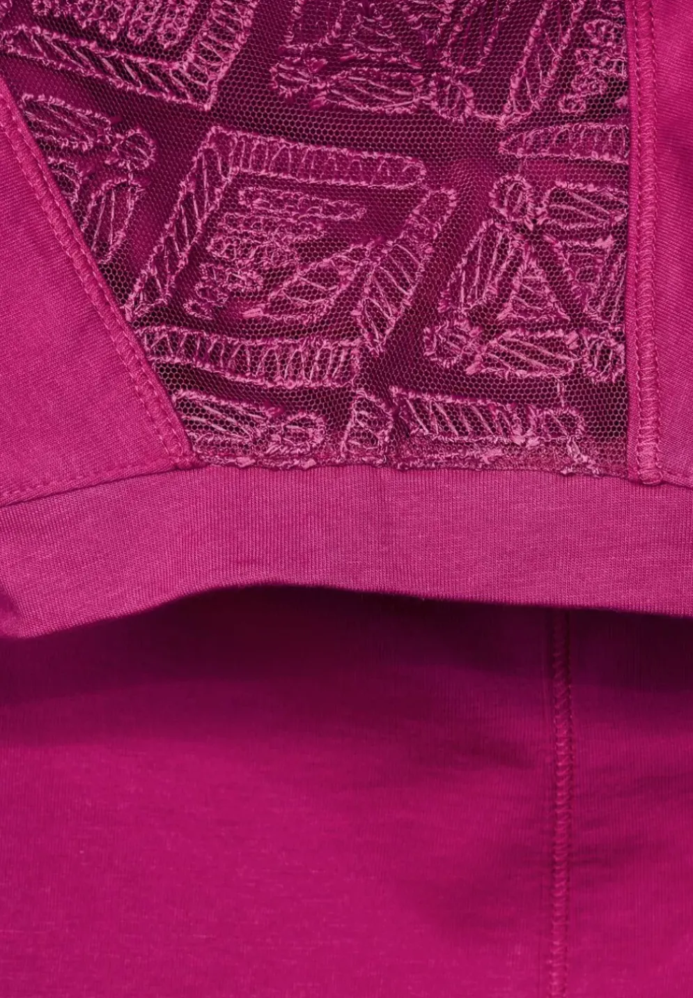 Spitzendetail Shirt