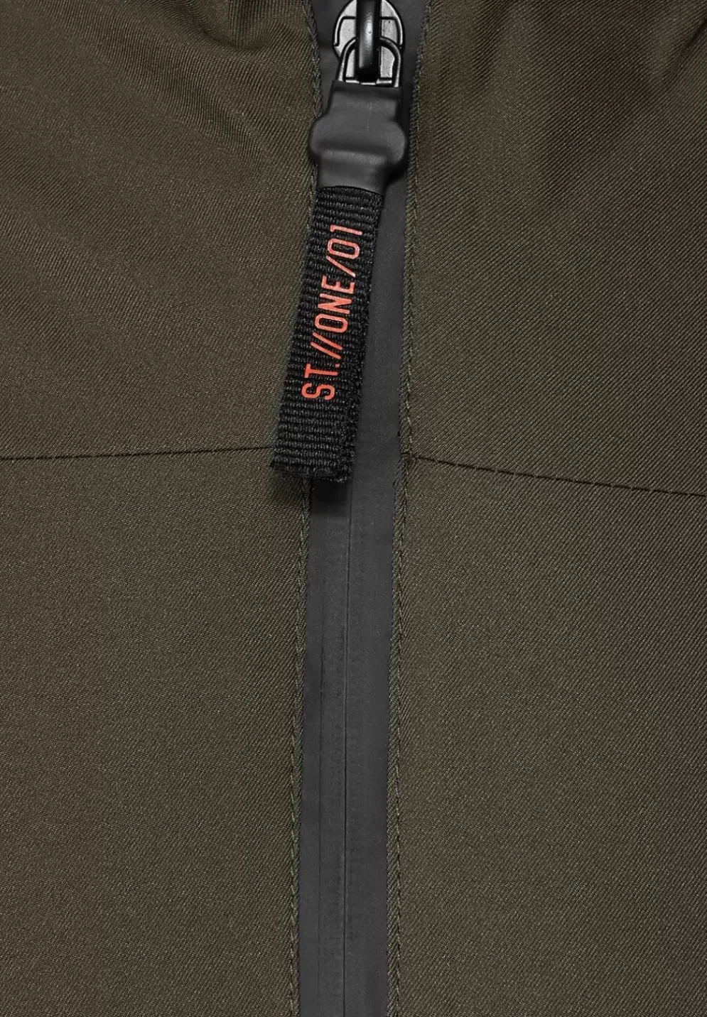 Sportive Jacke Mit Kapuze
