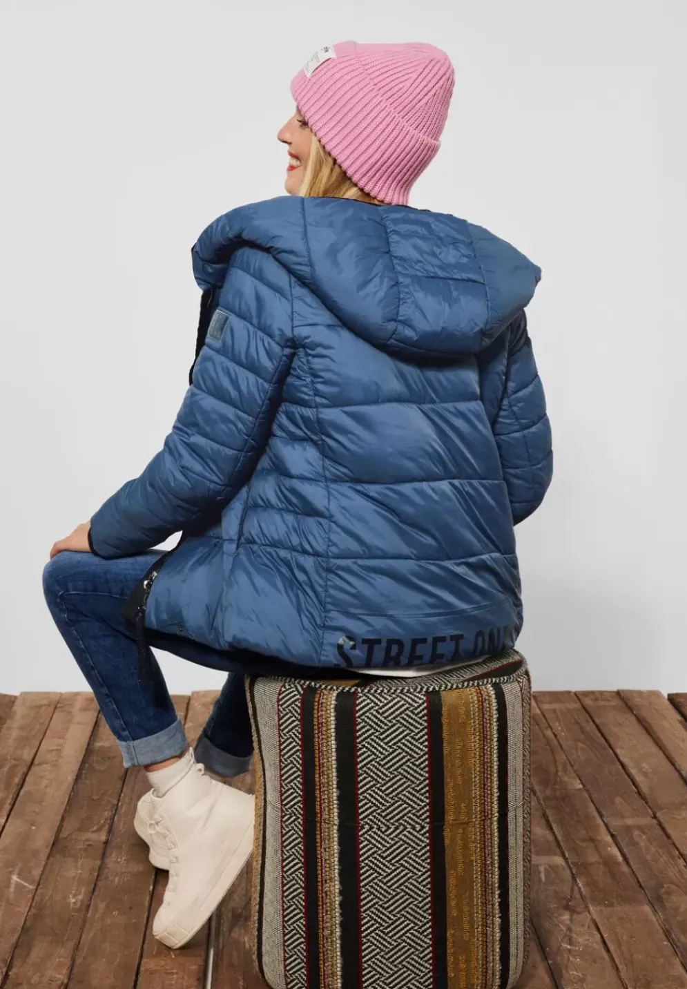 Steppjacke Mit Kapuze