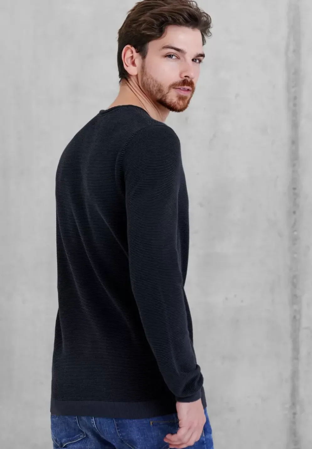 Streifenstruktur Pullover