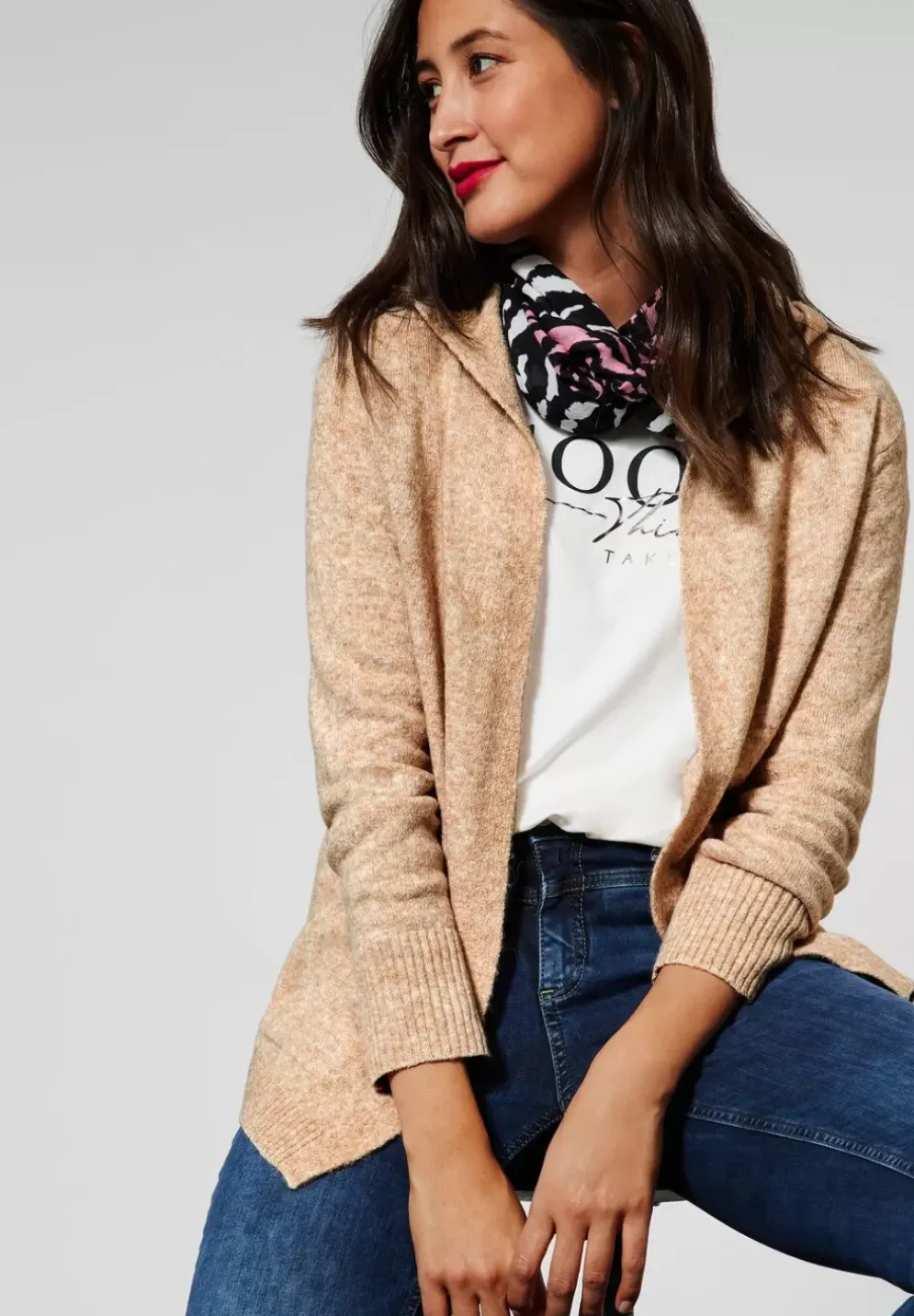 Strickcardigan Mit Kapuze