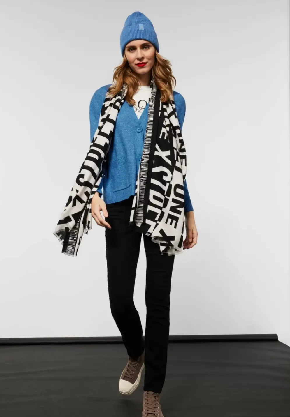 Strickjacke Mit Taschen