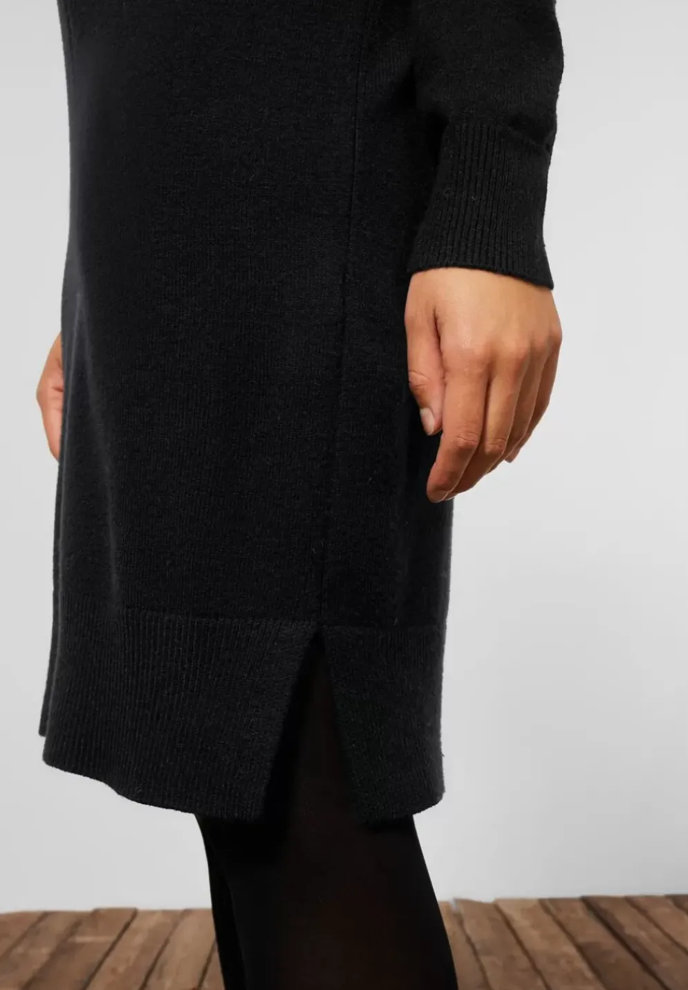 Strickkleid In Unifarbe