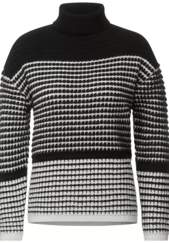 Strukturierter Pullover