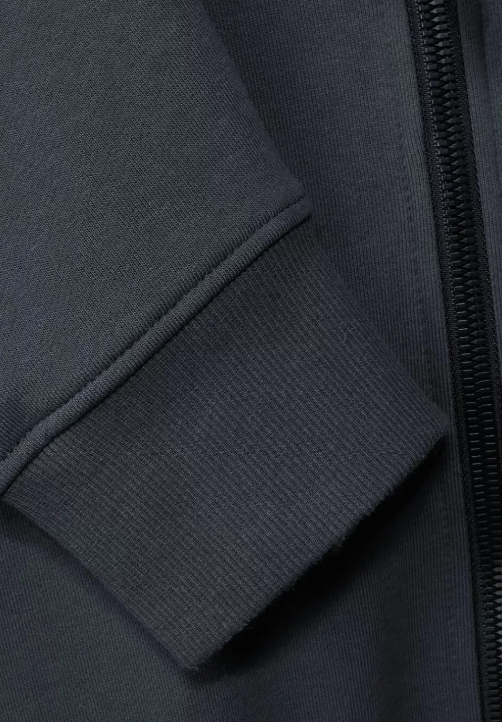 Sweatshirtjacke Mit Kapuze