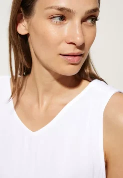 Top Mit Raffdetail