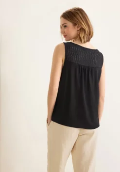 Top Mit Spitzendetail