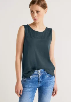 Top Mit Spitzendetail