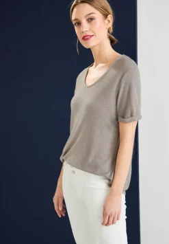 T-Shirt Im Schimmerlook