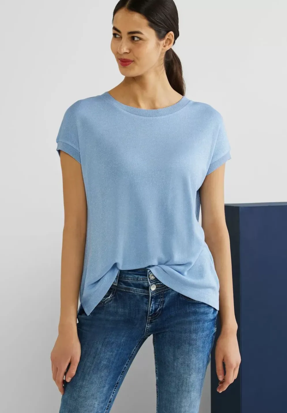 T-Shirt Im Schimmerlook