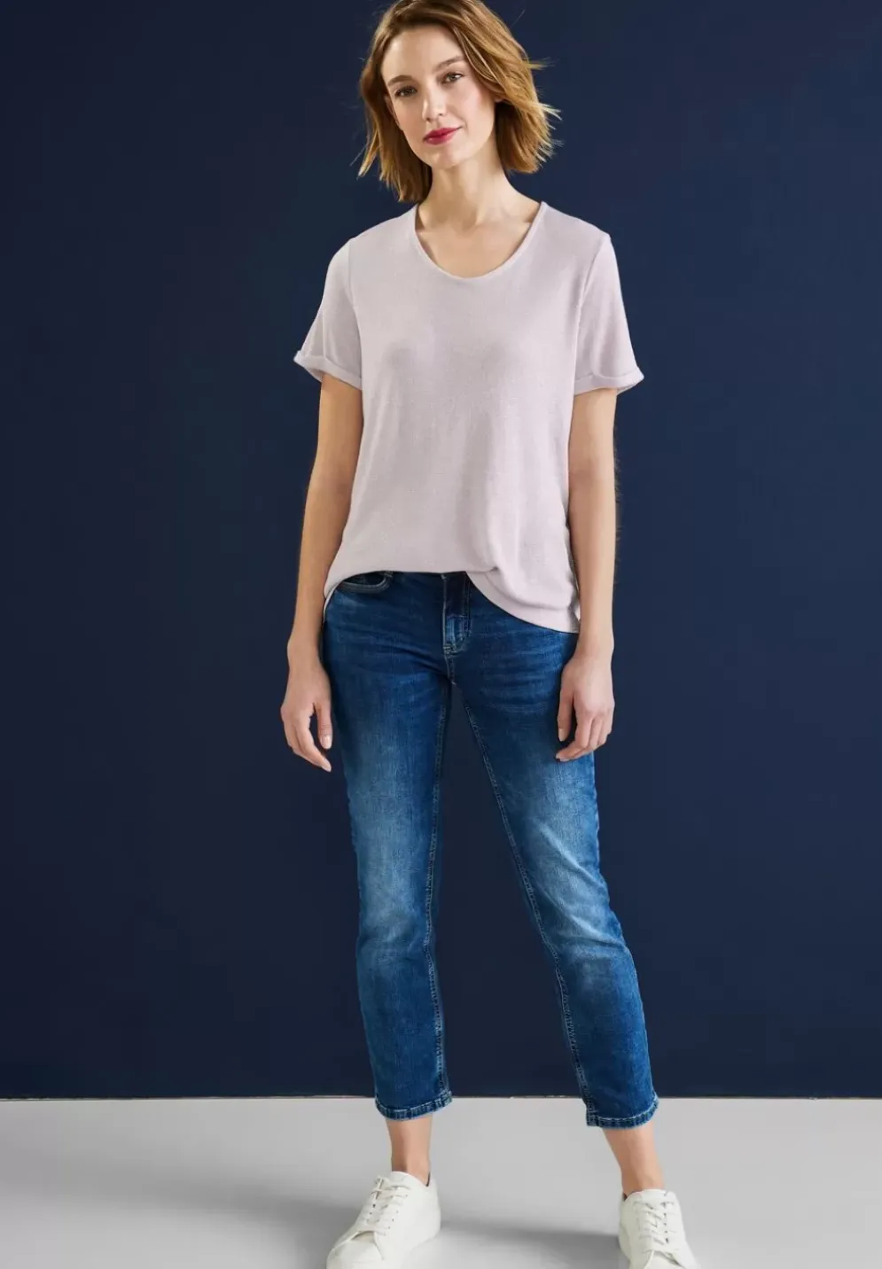 T-Shirt Im Schimmerlook