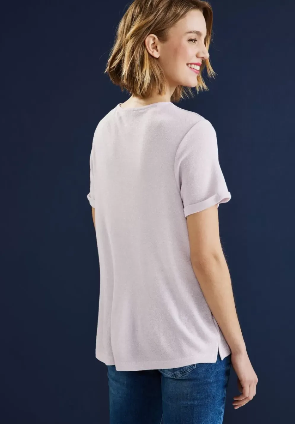 T-Shirt Im Schimmerlook
