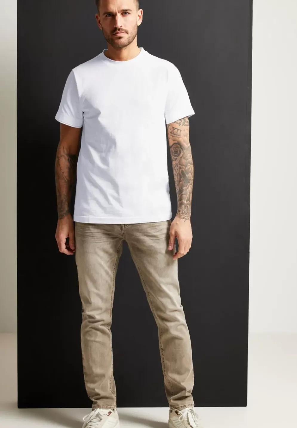 T-Shirt In Unifarbe