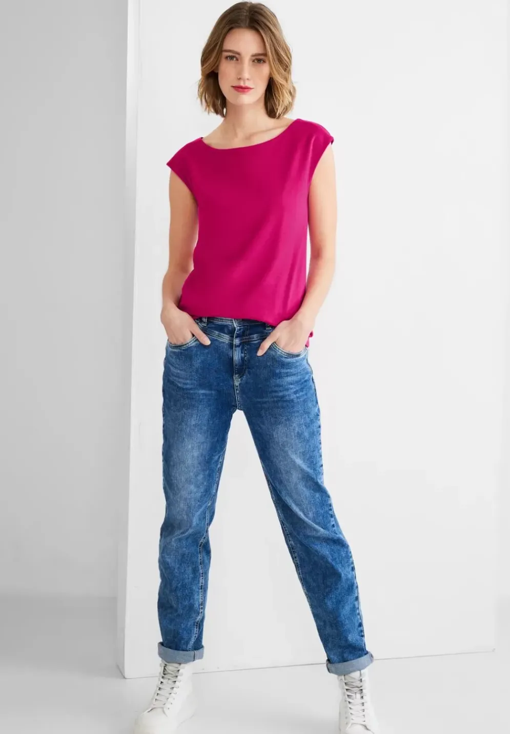 T-Shirt In Unifarbe