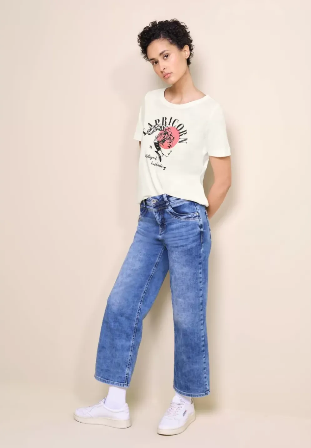 T-Shirt Mit Astro Print